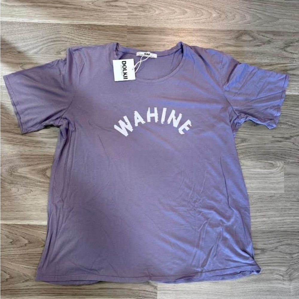 DOLKII Wahine T-Shirt